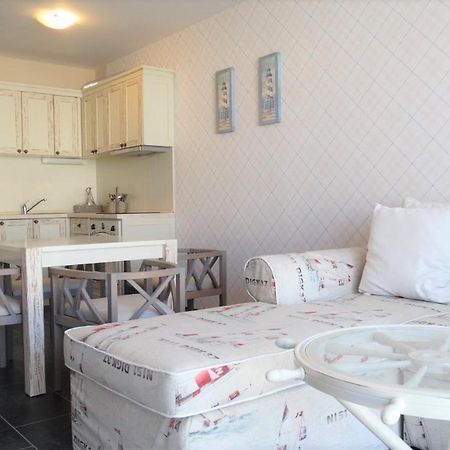Captain'S Island Deluxe Chernomorets Eksteriør billede