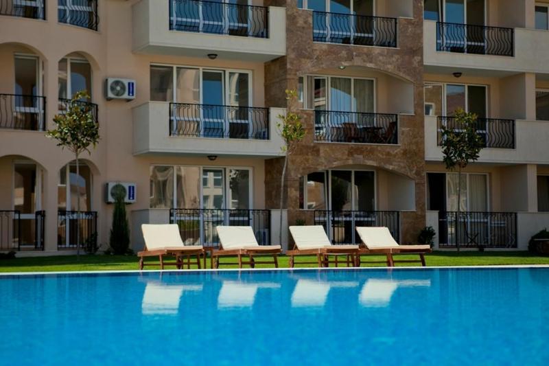 Captain'S Island Deluxe Chernomorets Eksteriør billede
